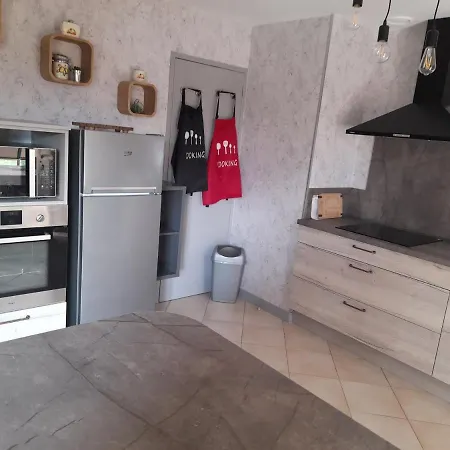 Maison Prox Le Mans Circuit Et Zoo La Fleche A 18kms アパート *